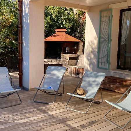 Villa Les Ecureuils Frejus Bagian luar foto