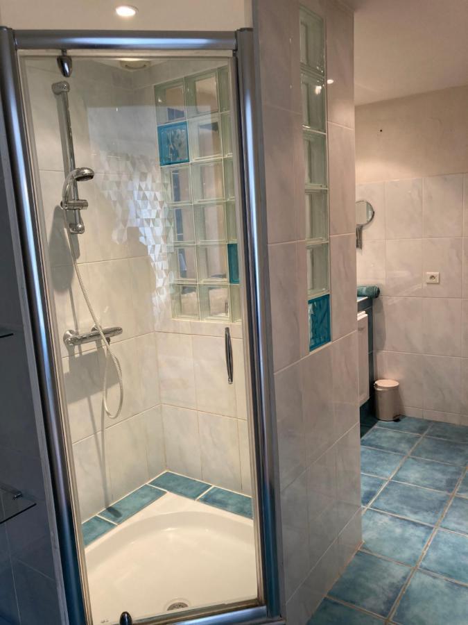 Villa Les Ecureuils Frejus Bagian luar foto